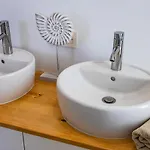 Vila Ada *