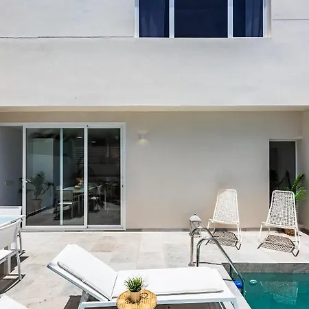 Vila Ada Puerto del Carmen (Lanzarote)